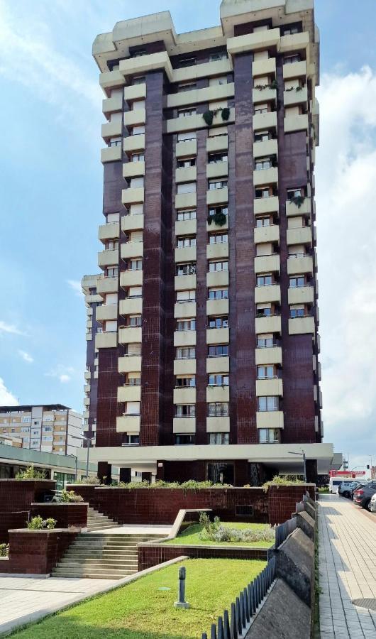 M&J Apartment Gijon Exterior photo