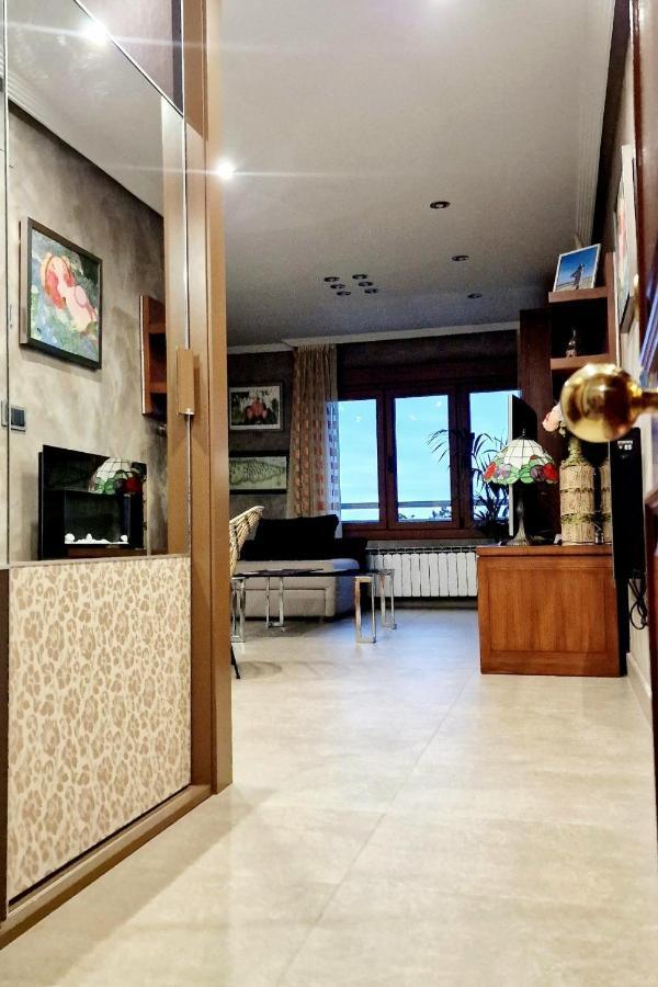 M&J Apartment Gijon Exterior photo